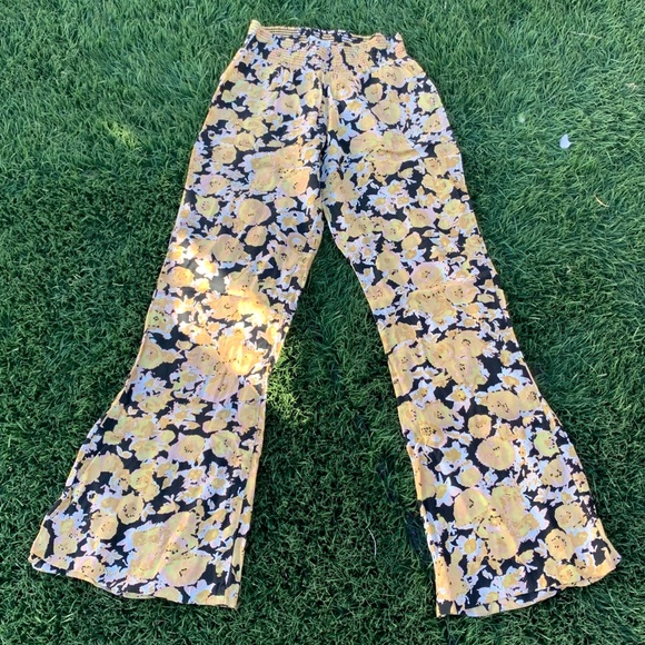Floral dress pants - Picture 2 of 2